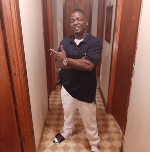 Meet your Posher, Lenard